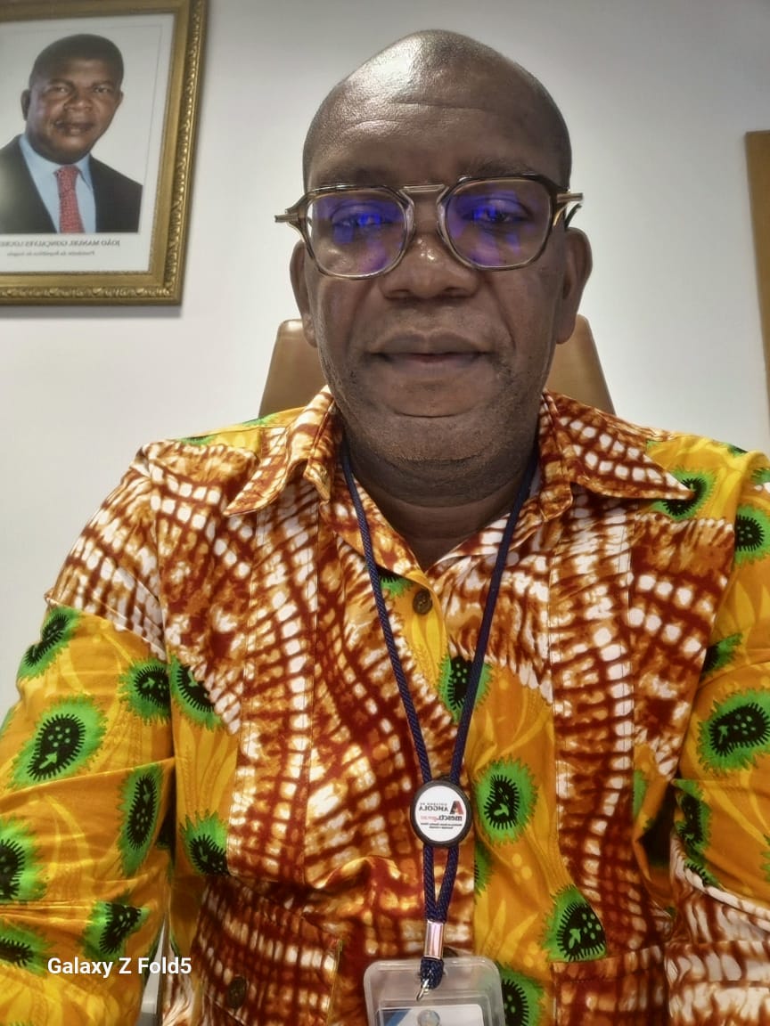 António José Lembe Mangovo-Secretário-Geral do Ministério do Ensino Superior, Ciência, Tecnologia e Inovação (MESCTI);